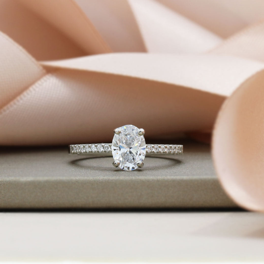 Platinum Lab Grown Oval Diamond Solitaire Ring Shoulder Stones Approx 1.30ct