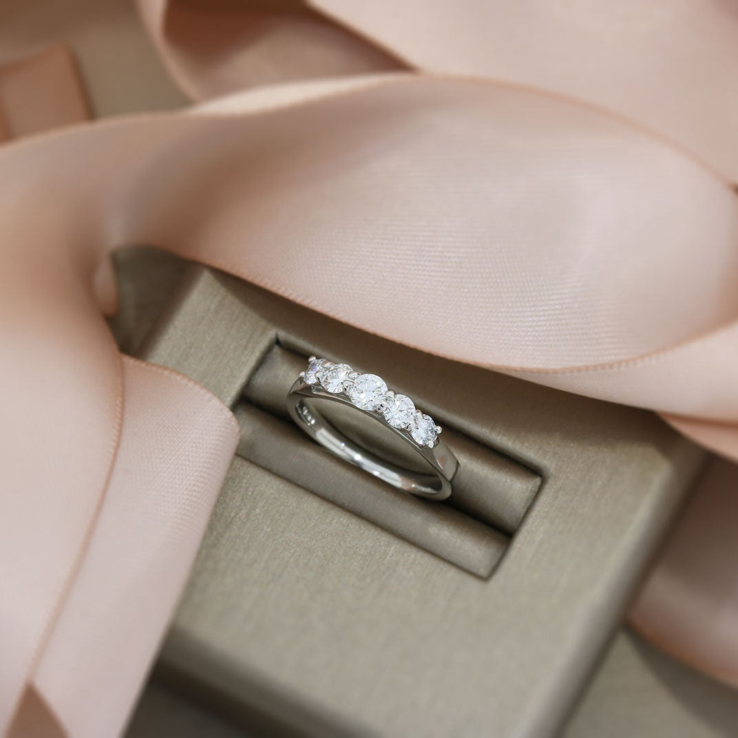 Platinum Lab Grown Diamond 5 Stone Graduated Eternity Ring 0.75ct