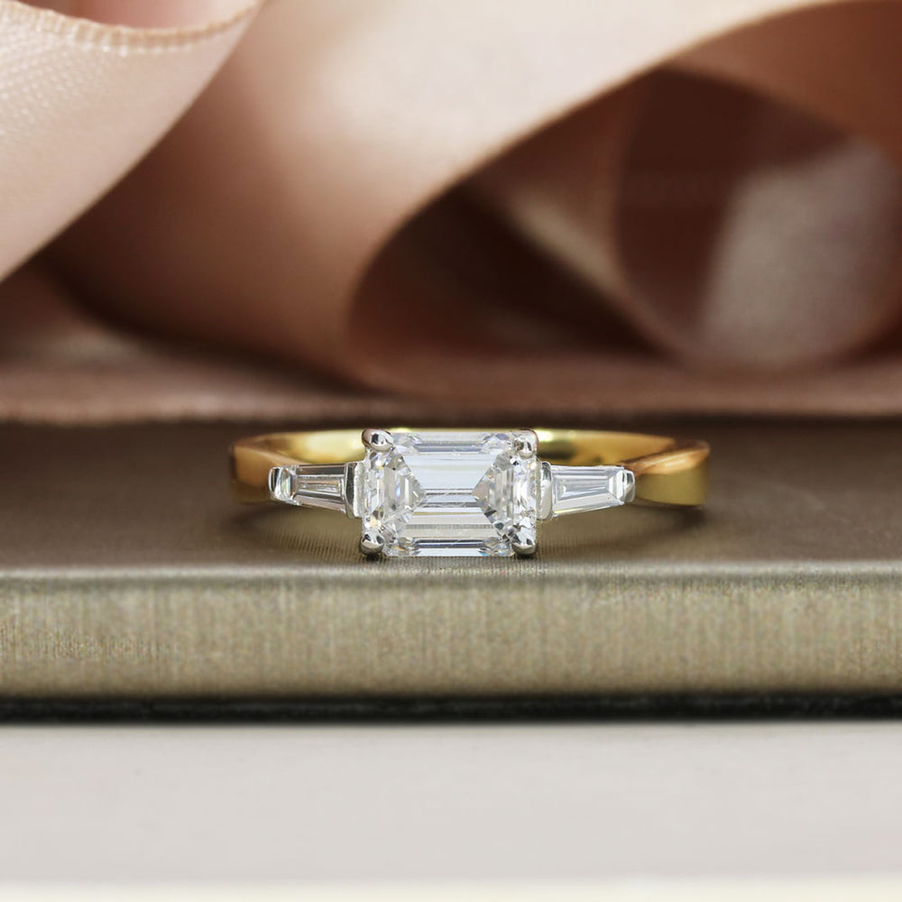 18ct Gold 1.17ct Emerald & Trillion Cut Lab Grown Diamond Ring 1.30ct