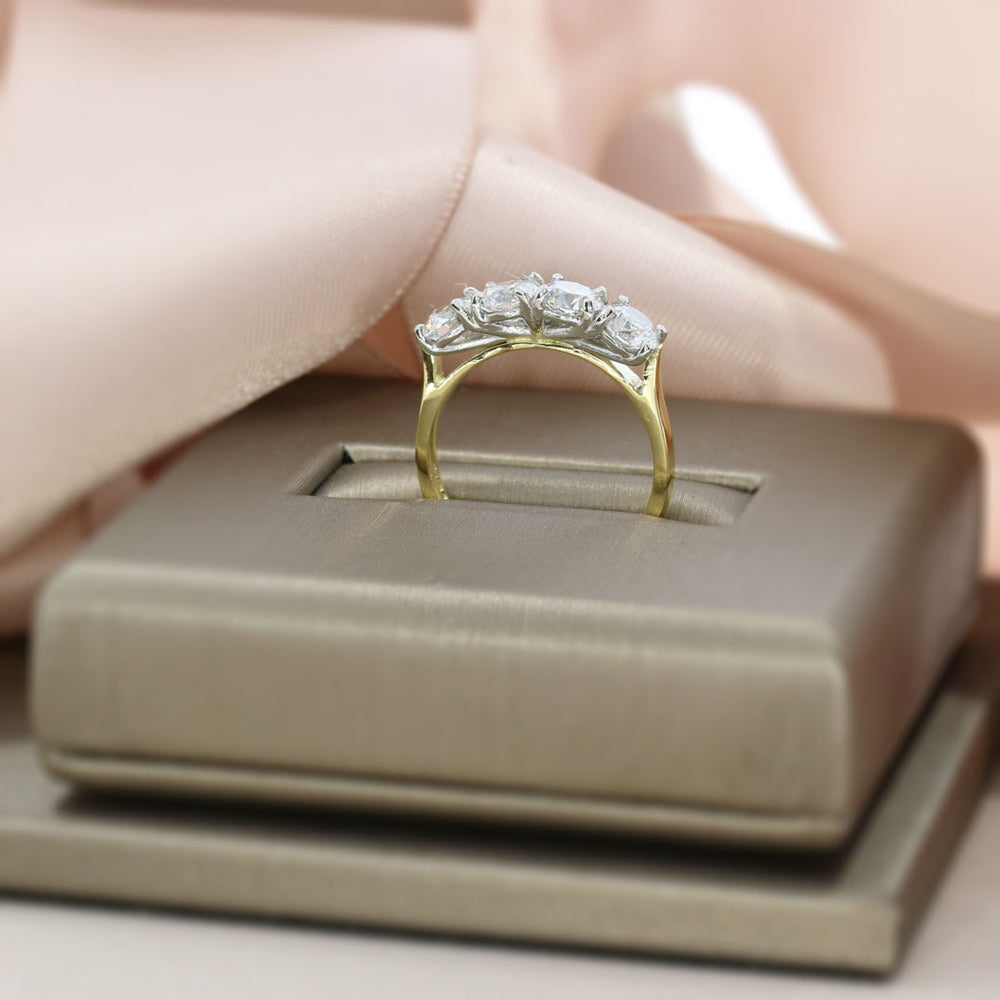 18ct Certified Lab Grown Diamond 4 Stone Ring 2.00ct