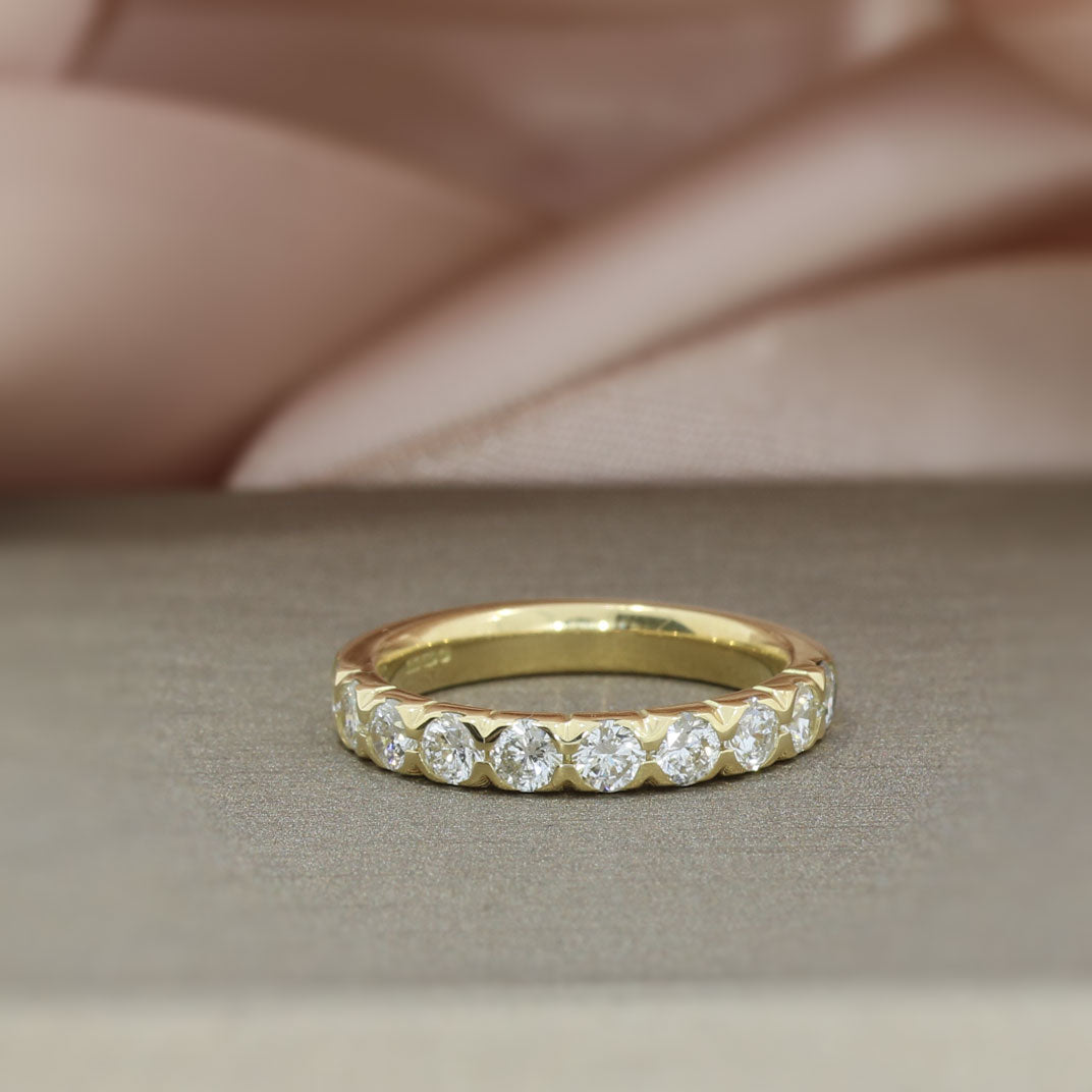 18ct Gold Brilliant Cut Lab Grown Diamond Eternity Ring 1.05ct