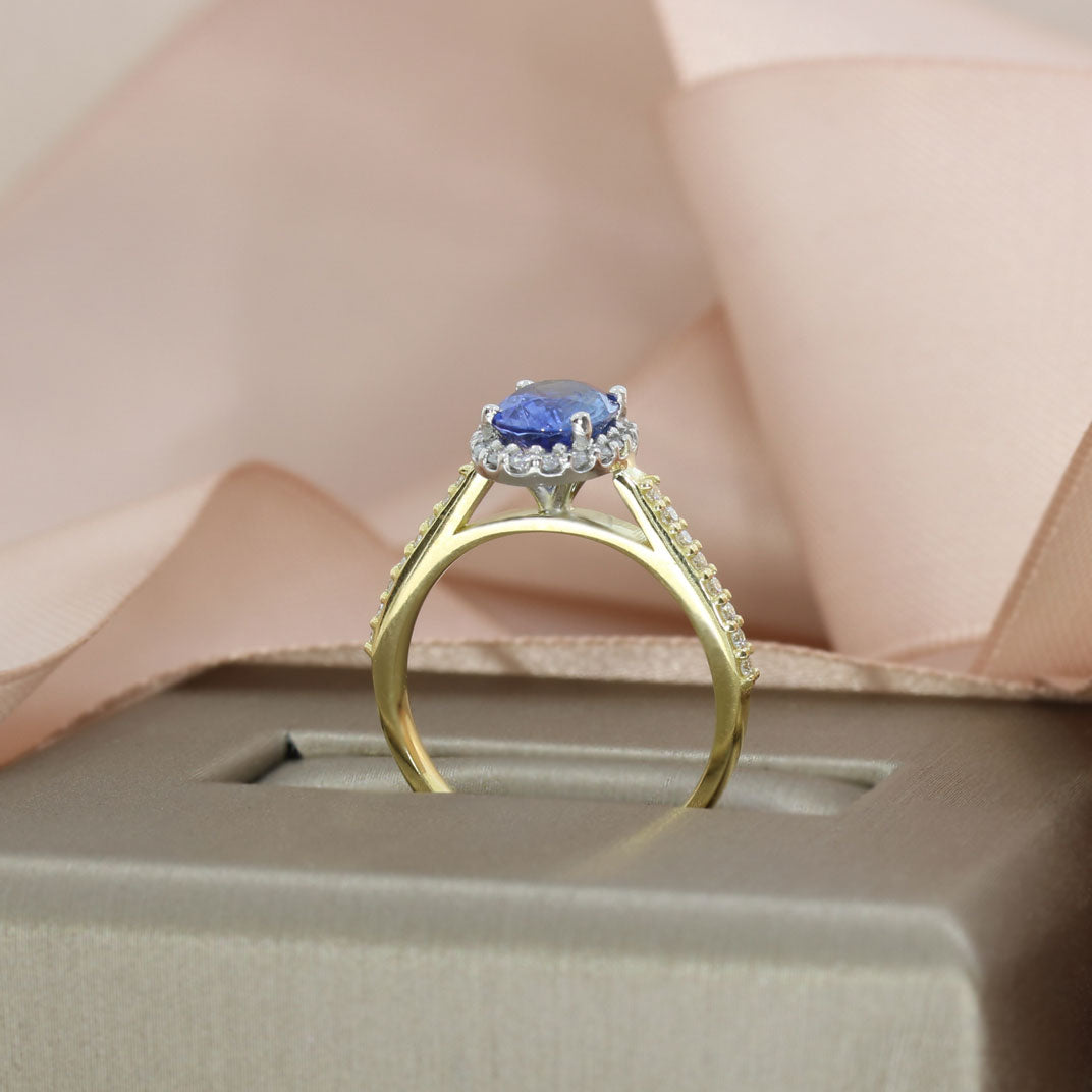 18ct Gold Sapphire & Lab Grown Diamond Halo Ring