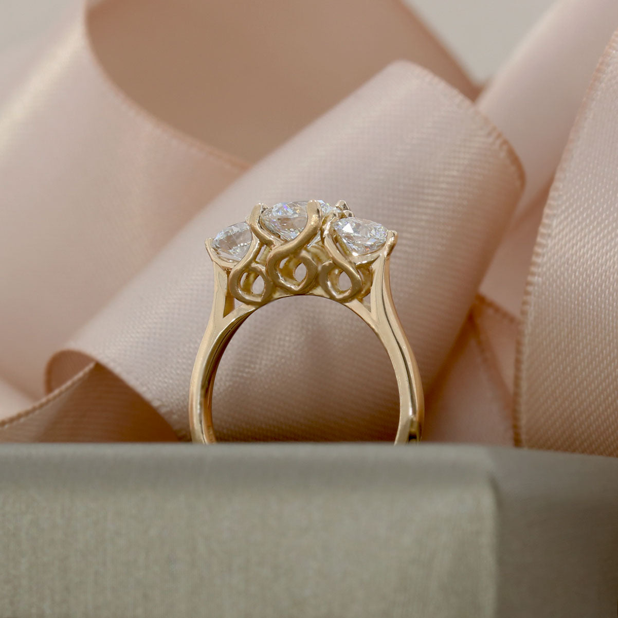 18ct Rose Certified Lab Grown Brilliant Cut Diamond 3 Stone Ring 1.84ct