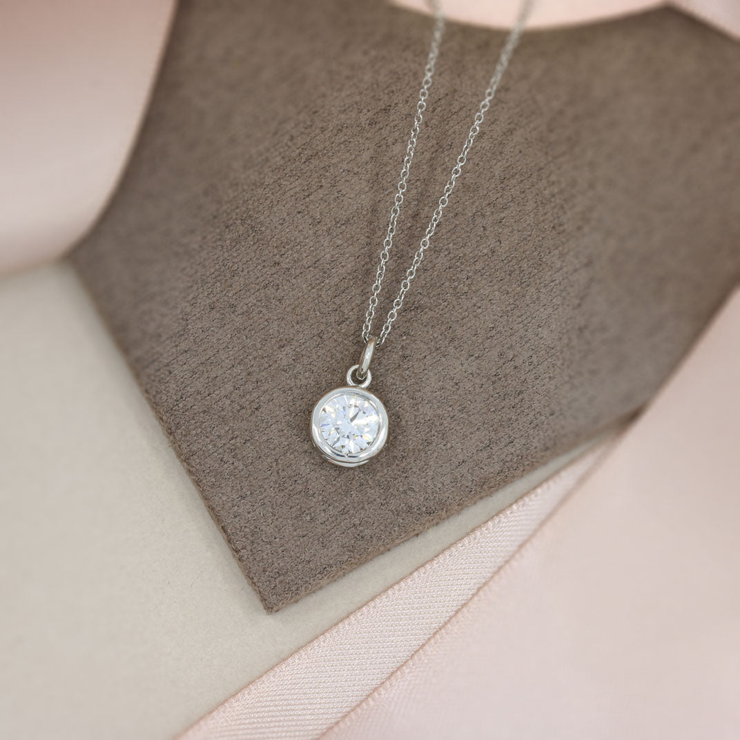 Platinum Certified Lab Grown Round Brilliant Cut Diamond Pendant  1.00ct D VVS1