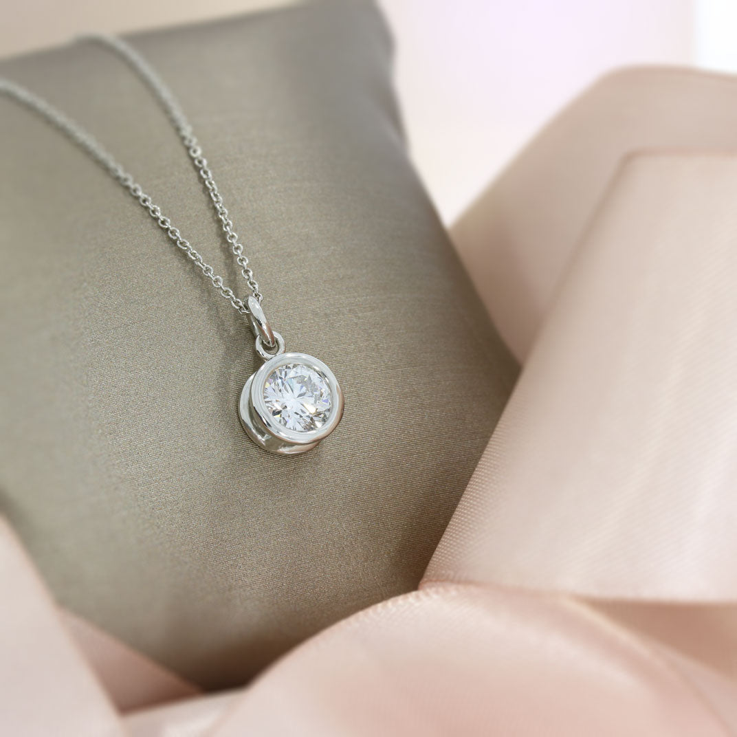Platinum Certified Lab Grown Round Brilliant Cut Diamond Pendant  1.03ct D VVS1