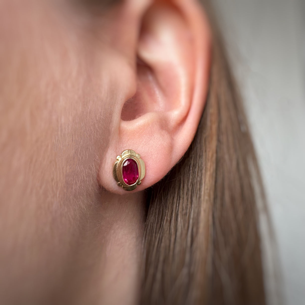 9ct Yellow Gold Oval Synthetic Ruby Stud Earrings