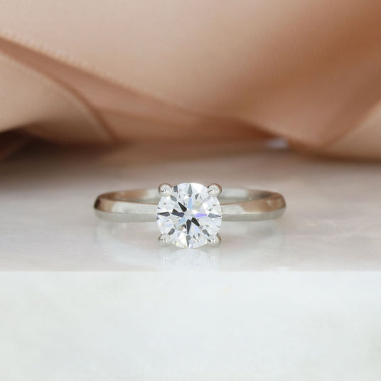 Platinum 4 Claw Certified Laboratory Grown Diamond Solitaire Ring 1.00ct E VS1