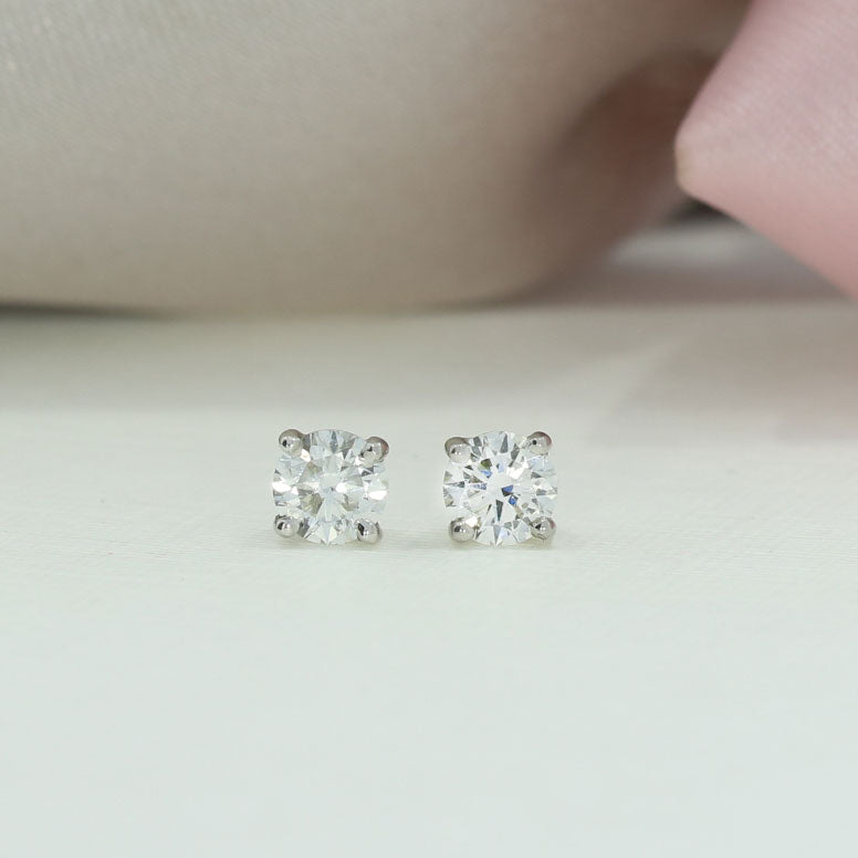 9ct Gold 4 Claw Set Lab Grown Diamond Stud Earrings Approximate 0.65ct