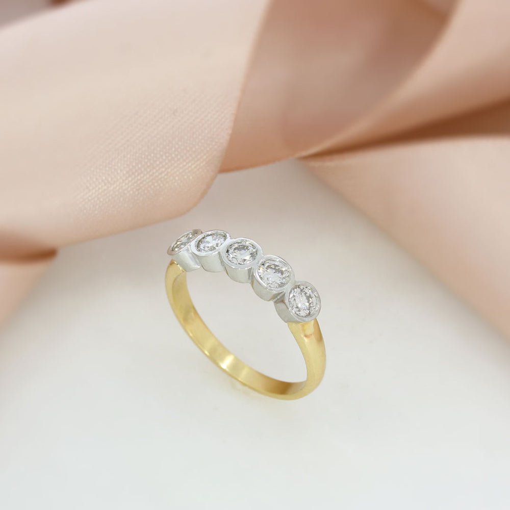 18ct Gold & Platinum Set Diamond 5 Stone Eternity Ring 0.75ct
