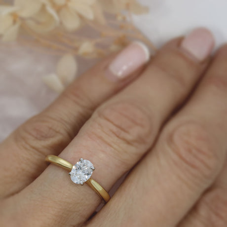 18ct Gold Oval Lab Grown Diamond Solitaire Ring 0.71ct D-F VS-VVS