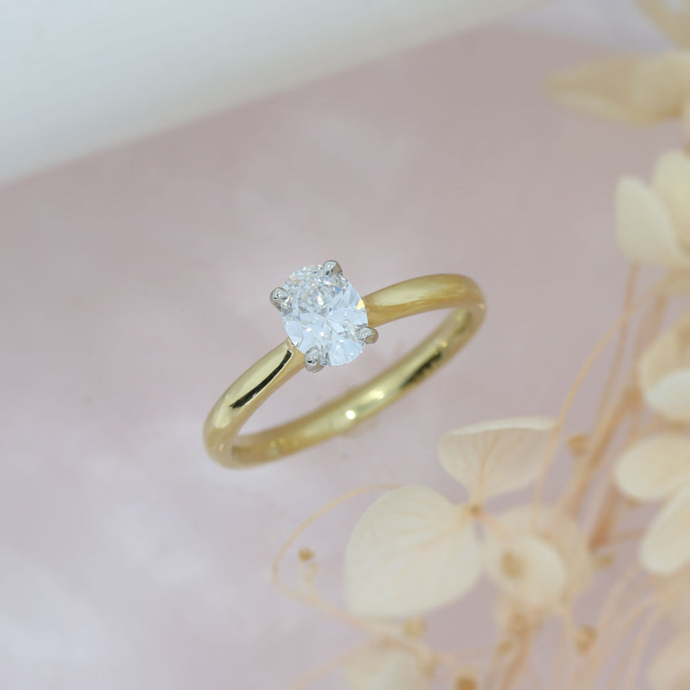 18ct Gold Oval Lab Grown Diamond Solitaire Ring 0.71ct D-F VS-VVS