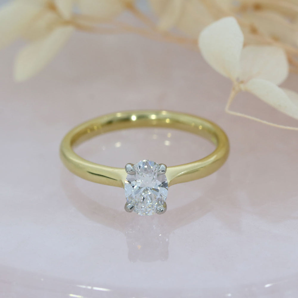 18ct Gold Oval Lab Grown Diamond Solitaire Ring 0.71ct D-F VS-VVS