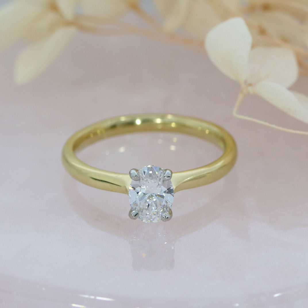 18ct Gold Oval Lab Grown Diamond Solitaire Ring 0.71ct D-F VS-VVS