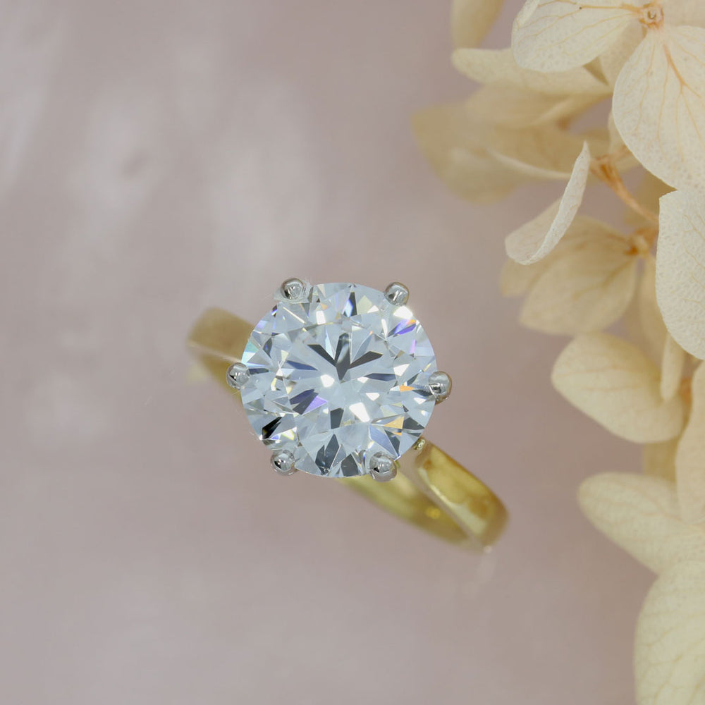 18ct Gold & Platinum Certified Lab Grown Diamond Solitaire Ring E VS2 4.00ct