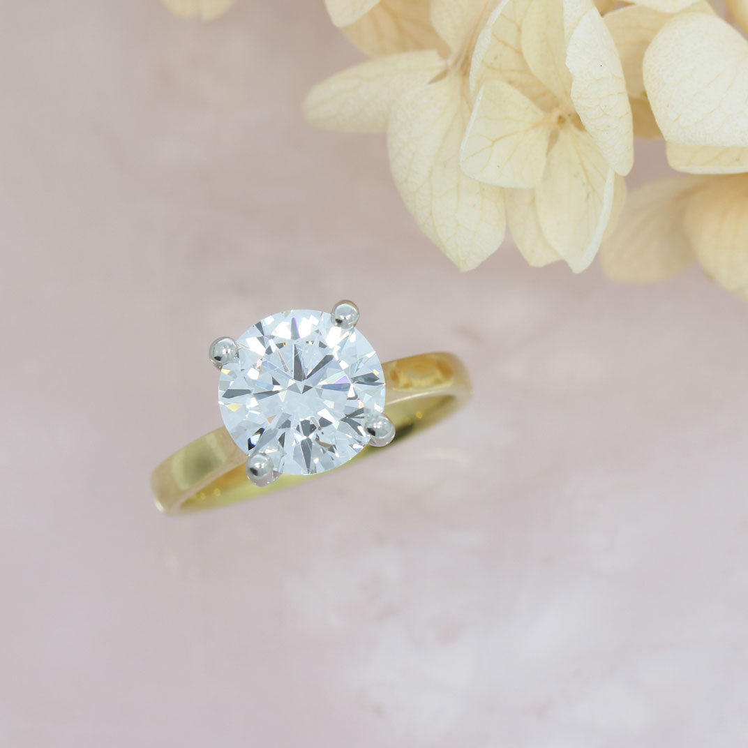 18ct Yellow Gold & Platinum Certified Lab Grown Diamond Solitaire Ring 3.00ct  Approx D VS2