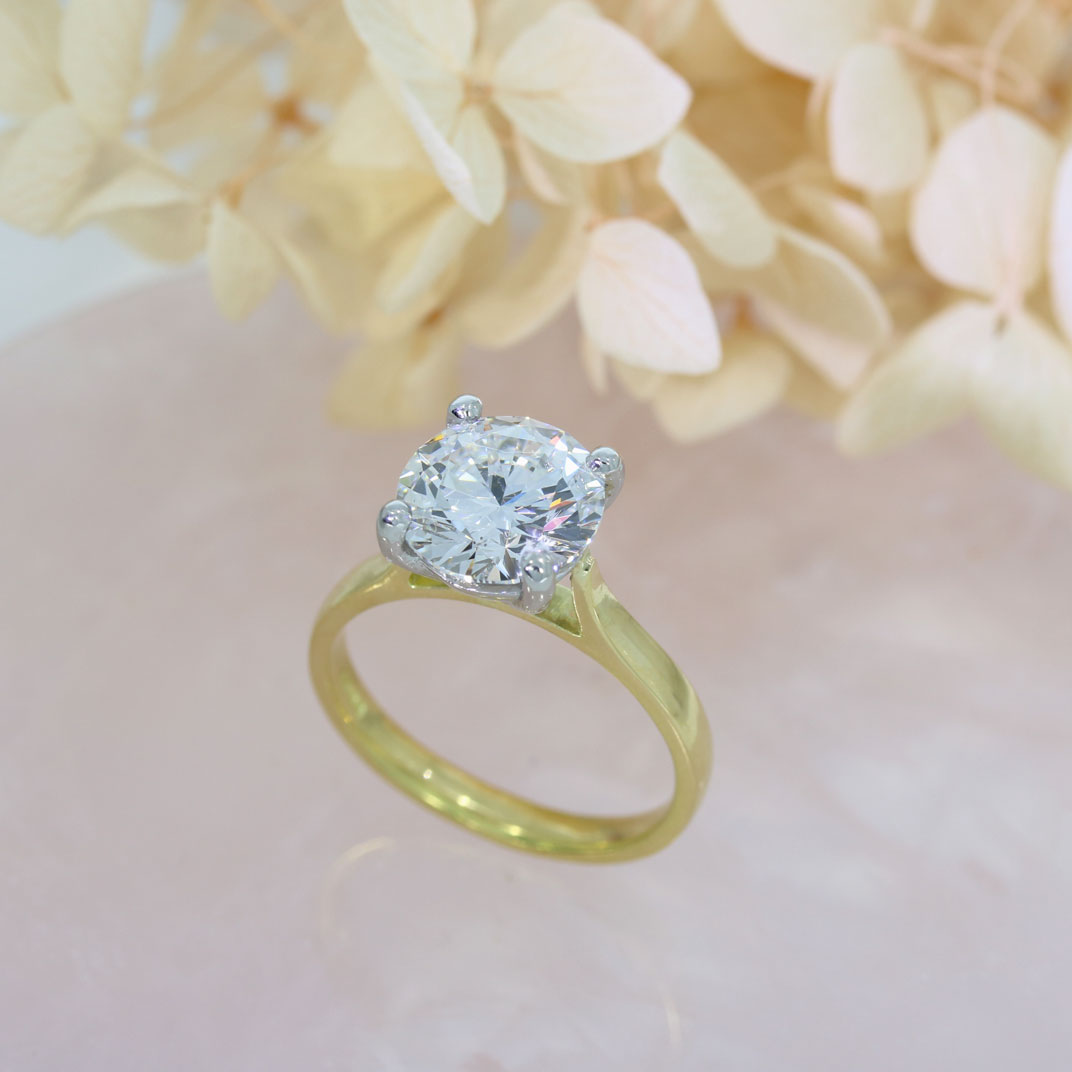 18ct Yellow Gold & Platinum Certified Lab Grown Diamond Solitaire Ring 3.00ct  Approx D VS2
