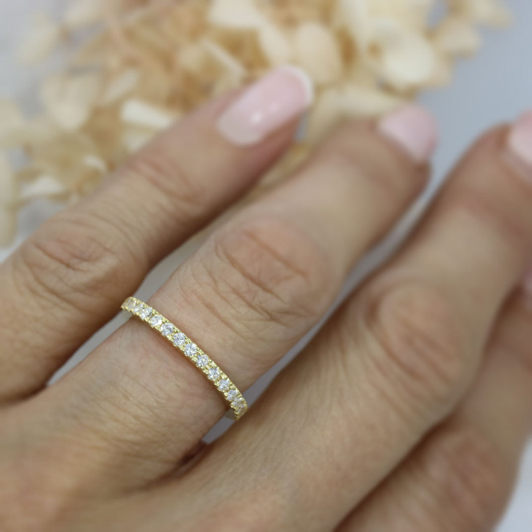 9ct 2mm Gold Claw Set Lab Grown Diamond Eternity Ring 0.37ct D-F VS-VVS