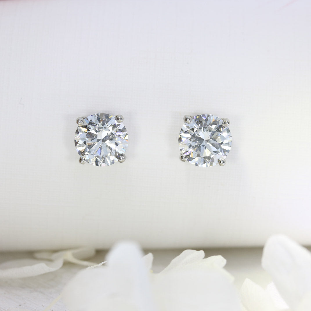 Platinum Certified 4 Claw Laboratory Grown Diamond Stud Earrings 4.03ct