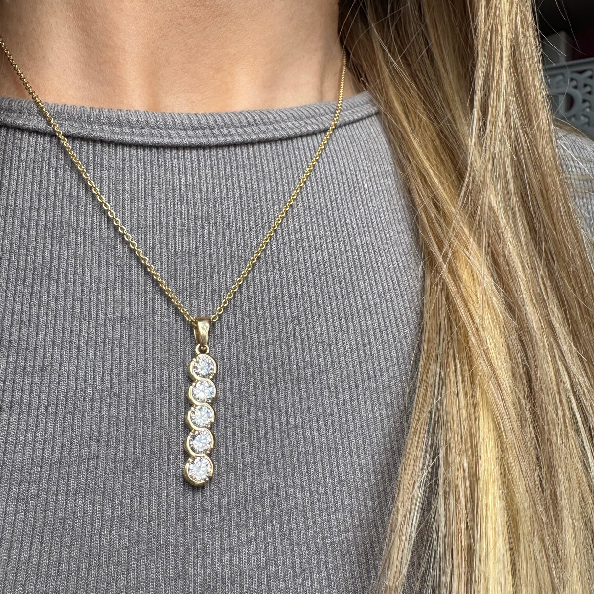 9ct Yellow Gold Rubover Set Round Lab Grown Diamond 5 Stone Drop Pendant 1.61ct 18inch