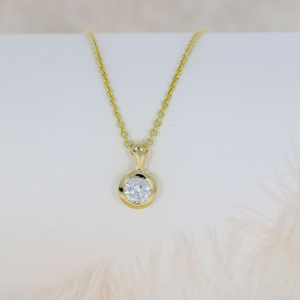 9ct Yellow Gold Round Lab Grown Diamond Pendant 0.50ct on a 9ct 16" Chain