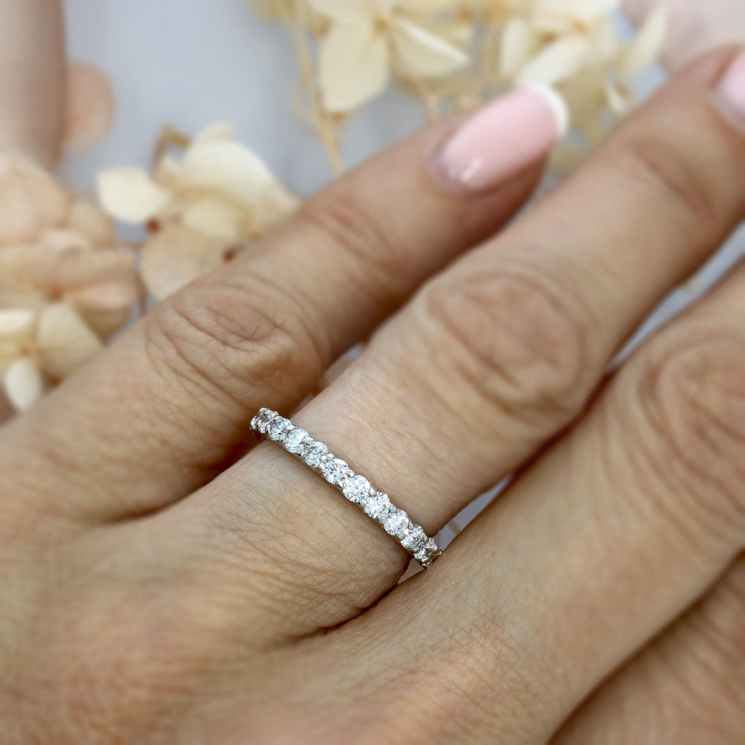 Platinum Claw Set Laboratory Grown Diamond Eternity 0.75ct D-F VVS-VS