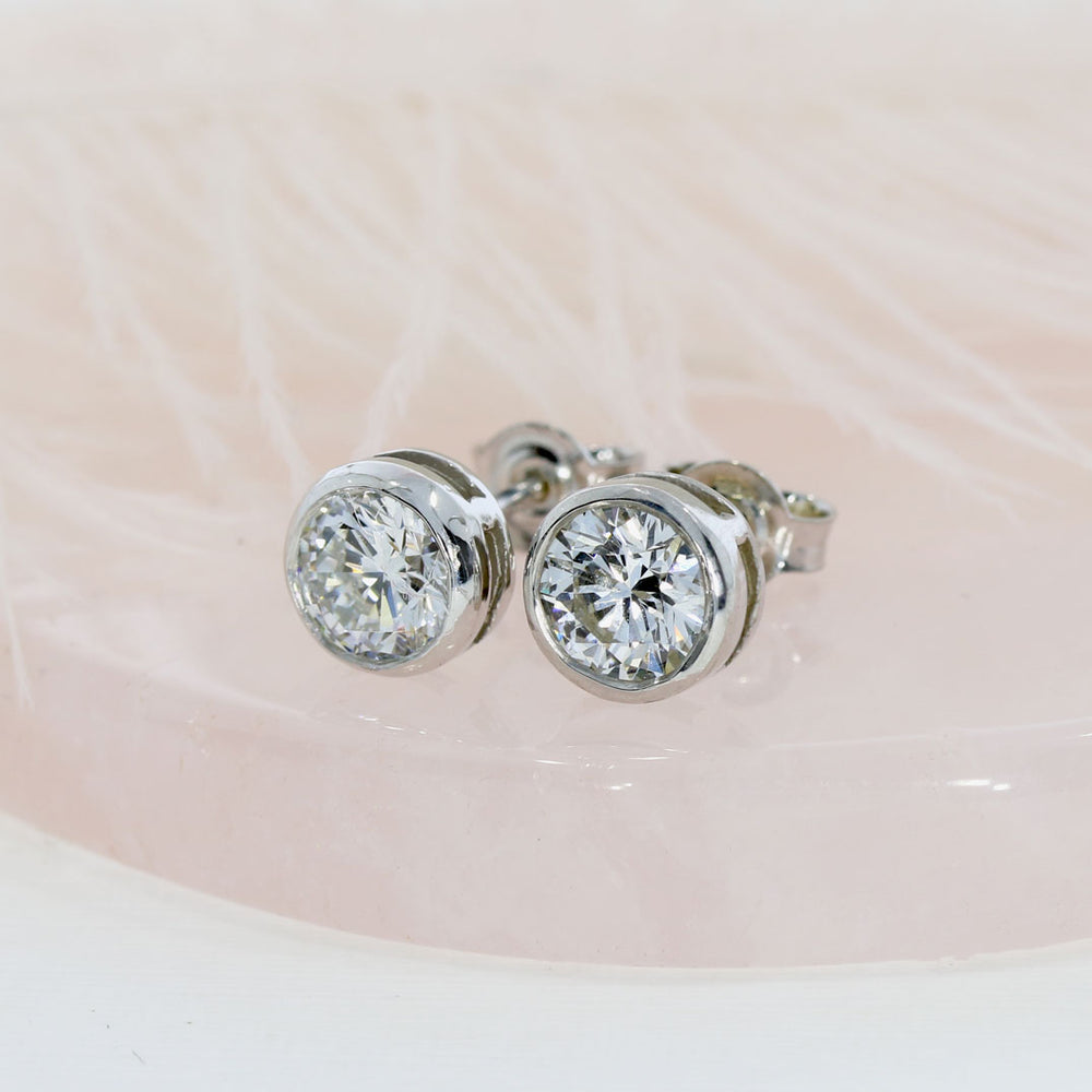 9ct White Gold Brilliant Cut Lab Diamond Stud Earrings Total 2.03ct