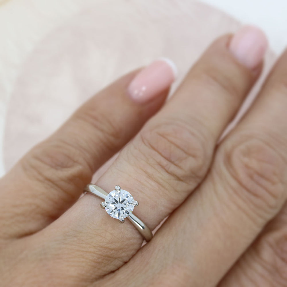 Platinum Certified Round 4 Claw Set Laboratory Grown Diamond Solitaire 1.00ct