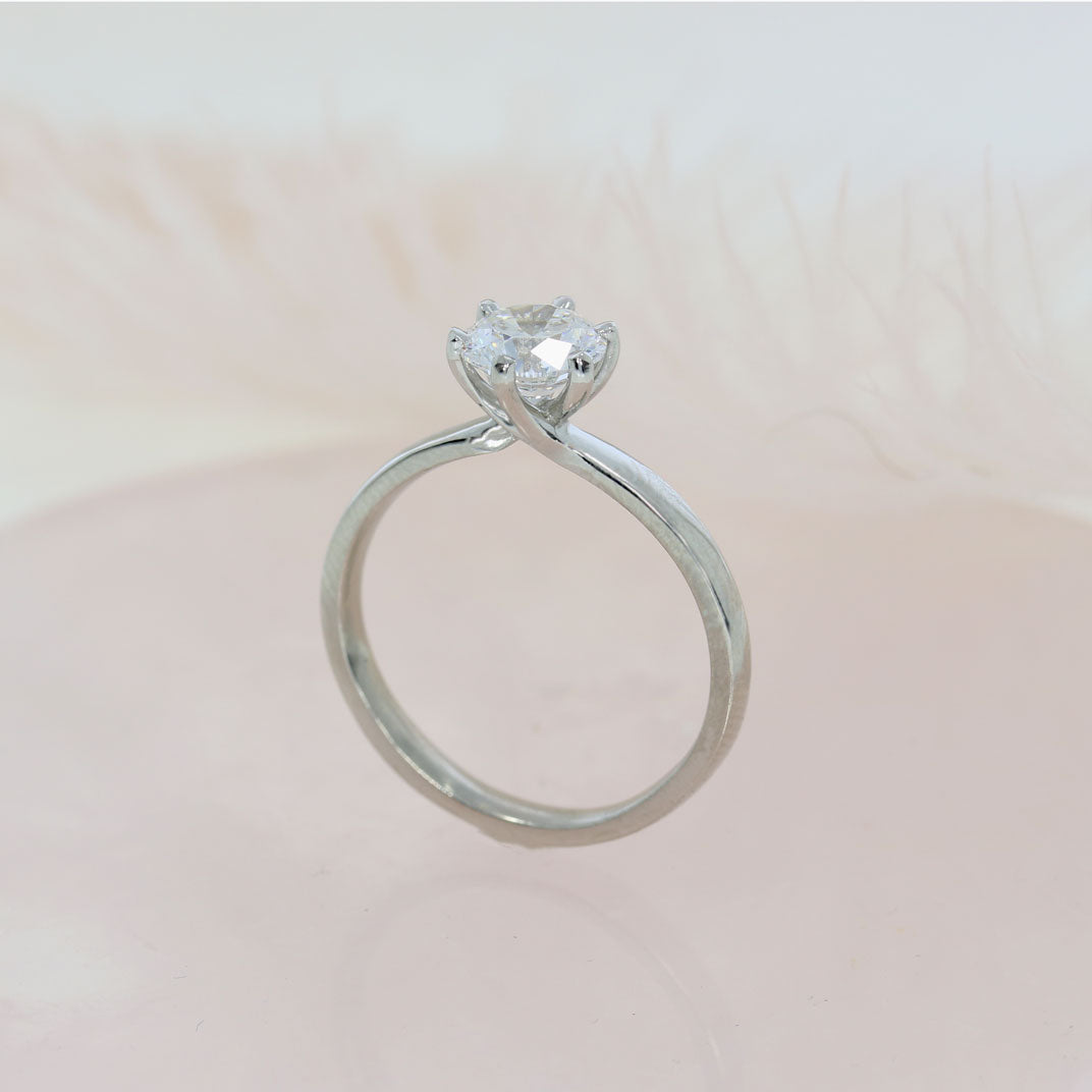 Platinum Certified Round 6 Claw Set Laboratory Grown Diamond Solitaire 1.00ct