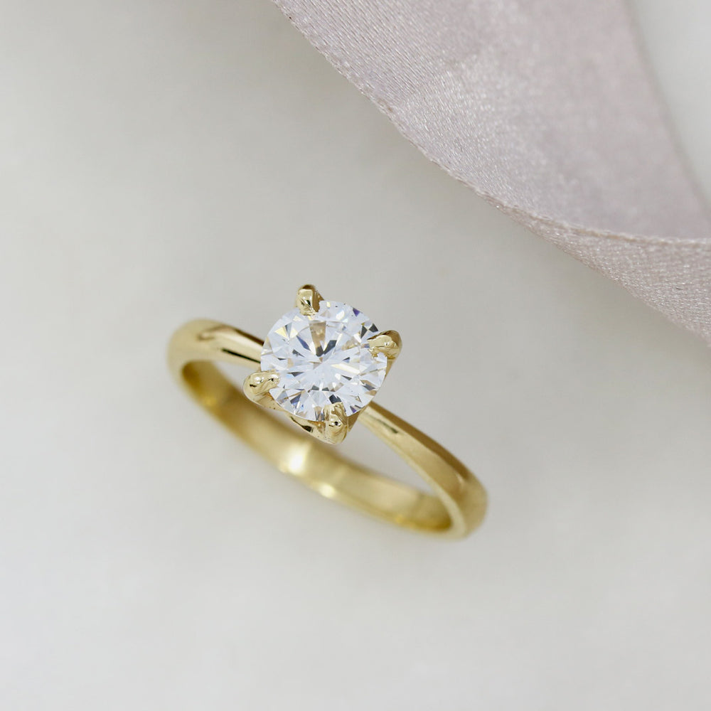 9ct Gold Brilliant Cut Lab Grown Diamond Solitaire Ring 1.00ct