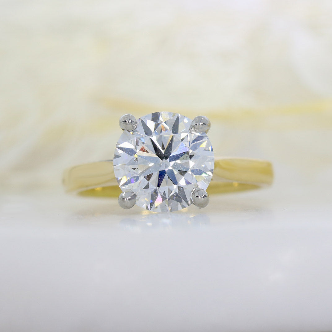 18ct Gold Brilliant Cut Certified Lab Diamond Solitaire 3.00ct D VS2