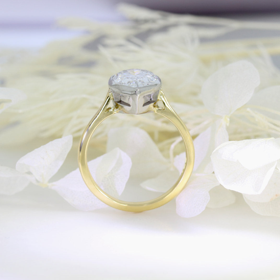 18ct Rubover Set Pear Shape Certified Lab Solitaire Ring 3.02ct D VS1