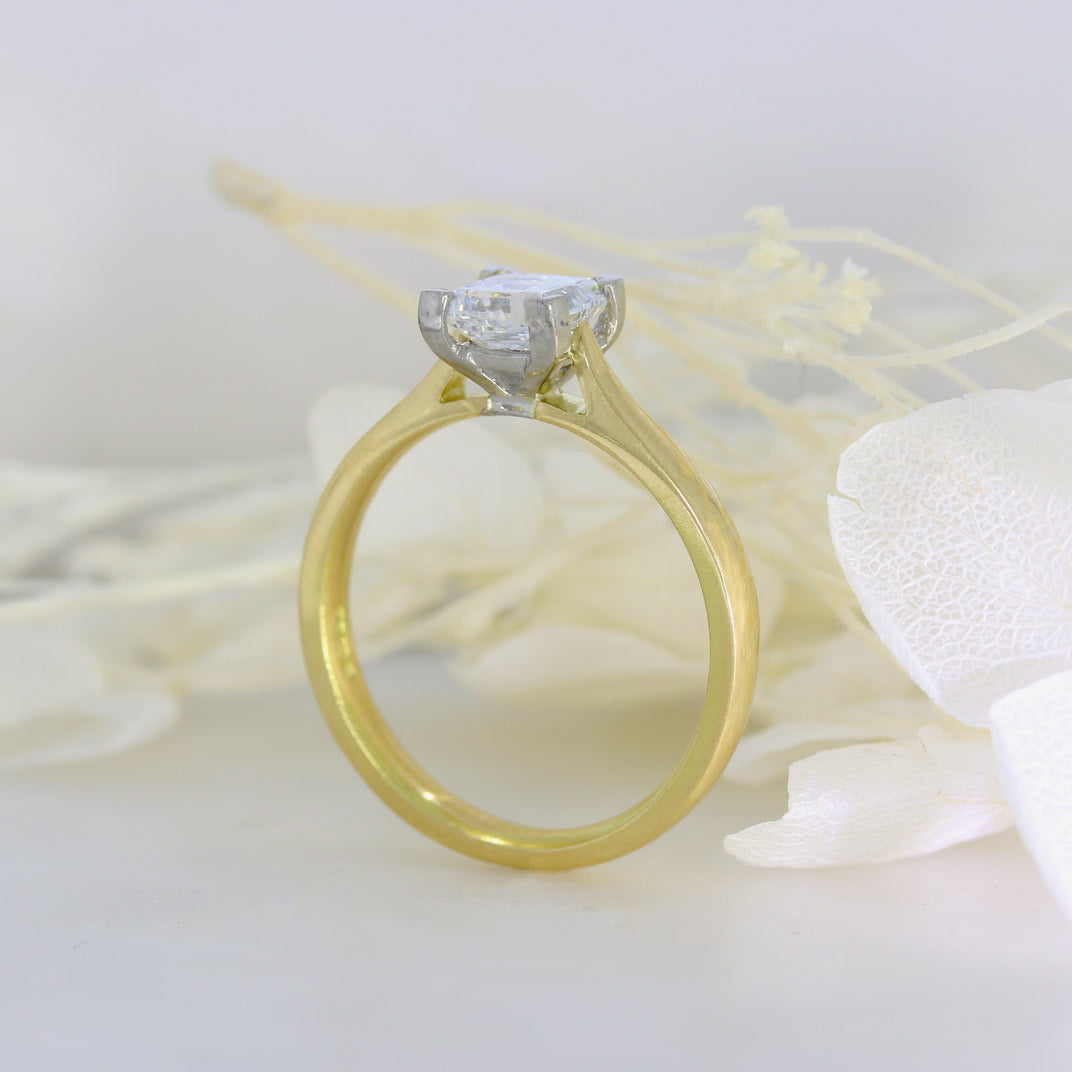 18ct Yellow Gold  Princess Cut Lab Diamond Solitaire Ring 1.04ct