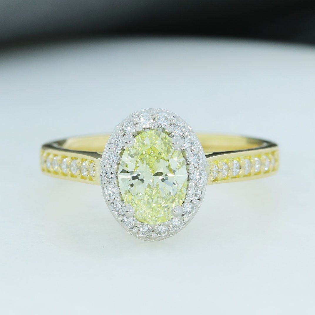 18ct Gold & Platinum Certified Fancy Yellow Lab Diamond Cluster Ring 1.40ct VVS2