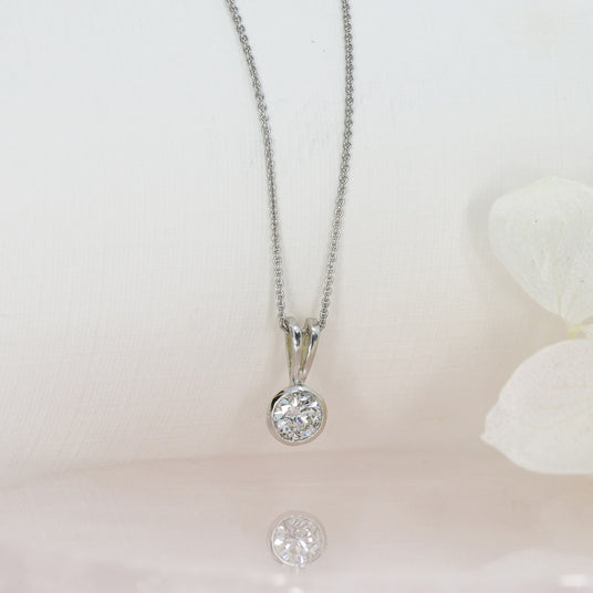 9ct White Gold Lab Grown Diamond Solitaire Pendant 0.33ct on a 9ct 17 Inch Chain