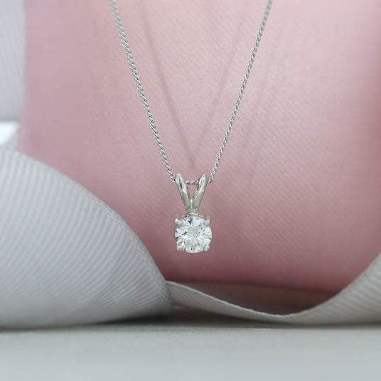 9ct White Gold 4 Claw Certified Lab Diamond Pendant 0.50ct 20" Chain