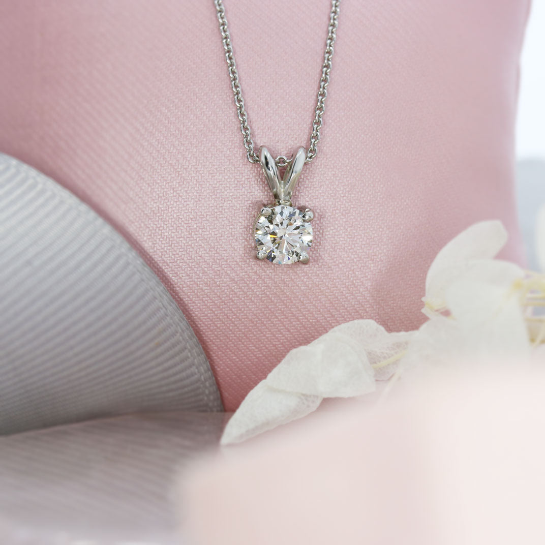 9ct White Gold 4 Claw Certified Lab Diamond Pendant with Split Bale .71ct 16" Chain