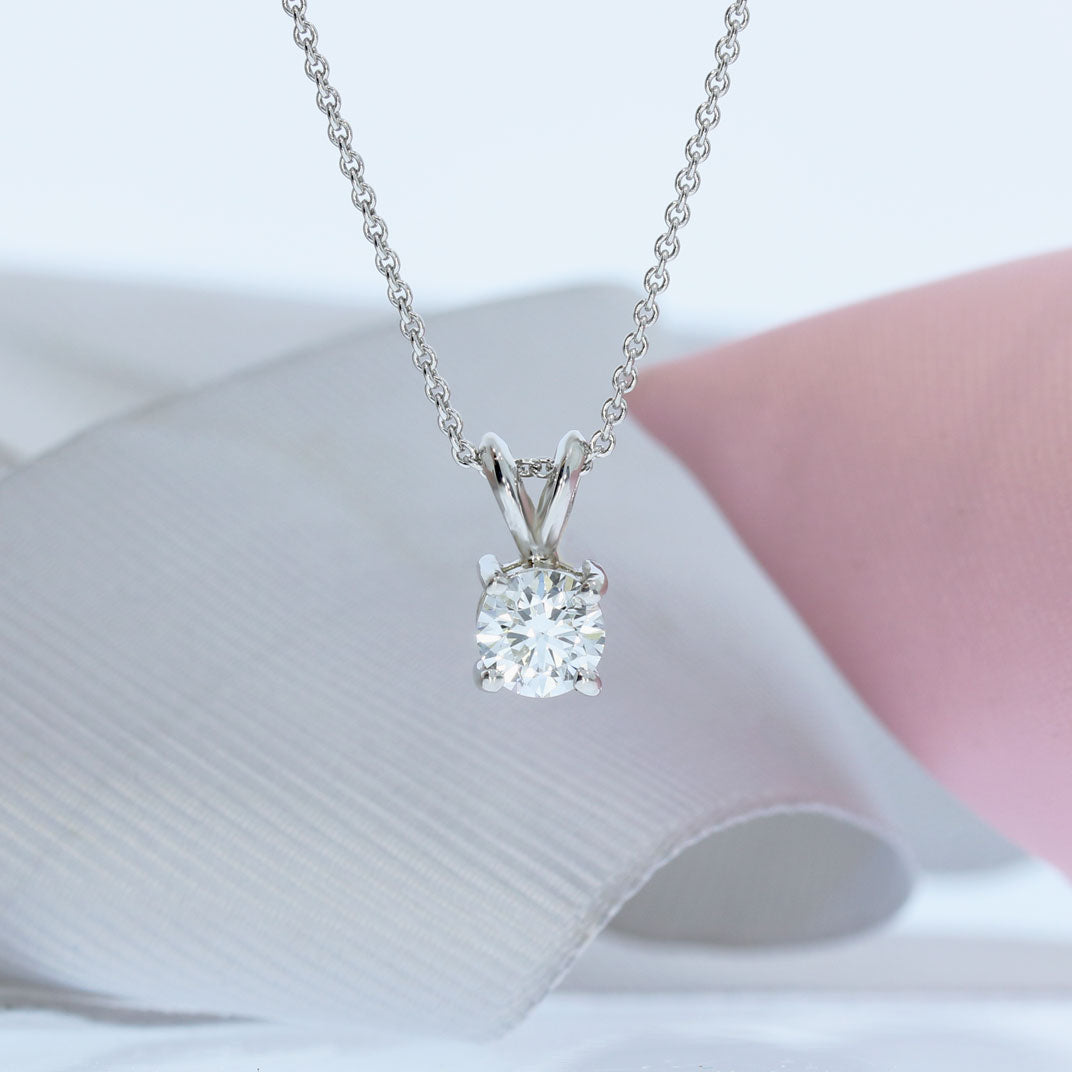 9ct White Gold 4 Claw Certified Lab Diamond Pendant 0.72ct 16" Chain