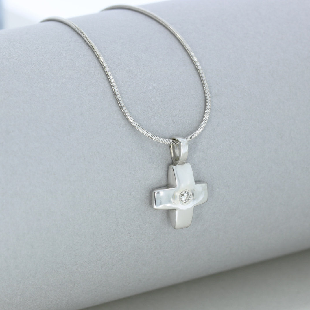 Pre Owned 9ct Gold Solid Chunky Square with a Single Diamond on an 18" Snake Chain