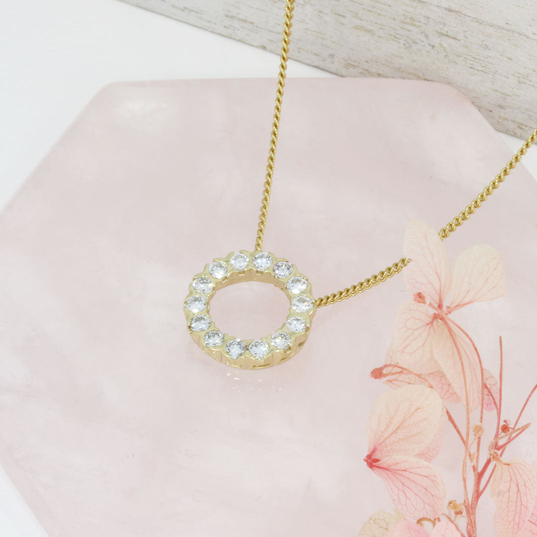 9ct Gold Circle Lab Grown Diamond Pendant 0.70ct 18" Chain