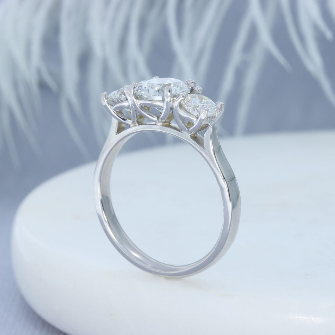 9ct Gold Certified Round Brilliant Cut Lab Grown Diamond 3 Stone Ring Total 2.07ct