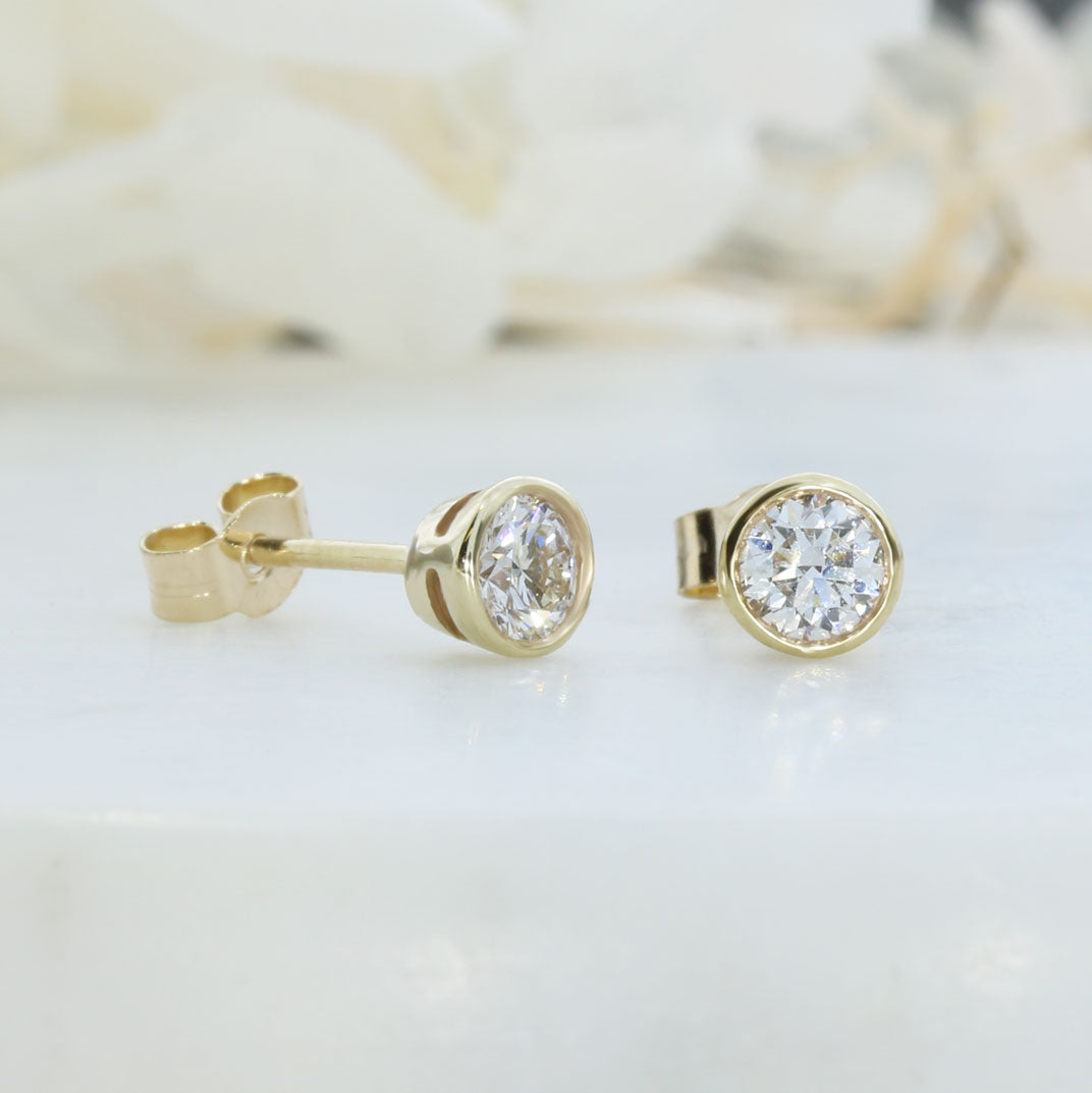 9ct Yellow Gold Rubover Set Lab Diamond Stud Earrings 0.35ct