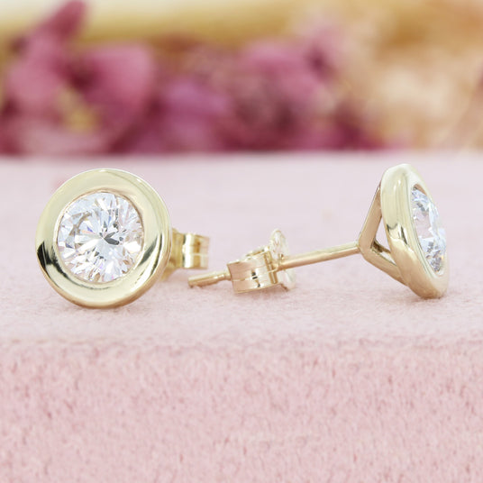 9ct Yellow Gold Brilliant Cut Lab Grown Diamond Stud Earrings 1.00ct