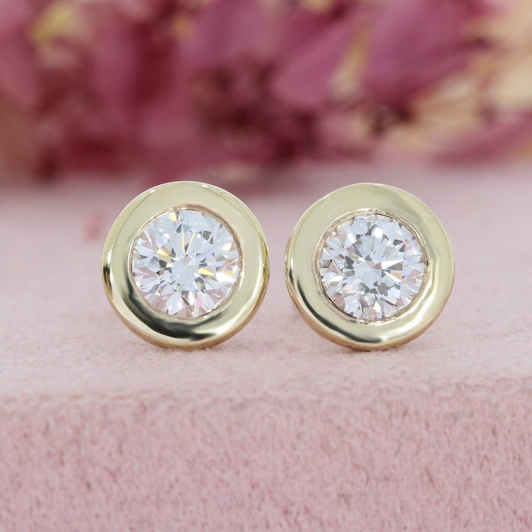 9ct Yellow Gold Brilliant Cut Lab Grown Diamond Stud Earrings 1.00ct
