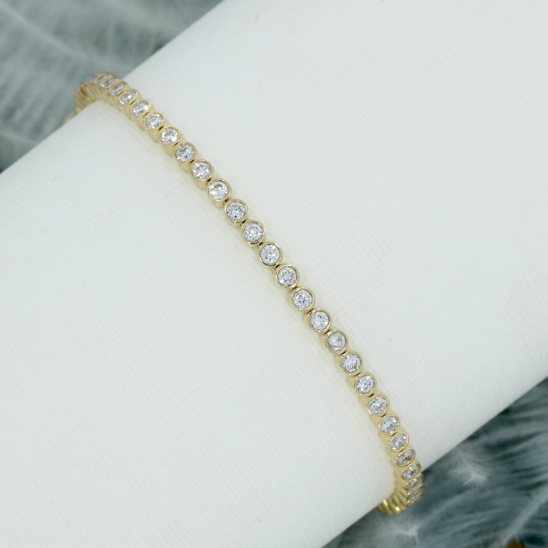 9ct Yellow Gold Round Lab Grown Diamond Rubover Set Line Bracelet 2.08ct