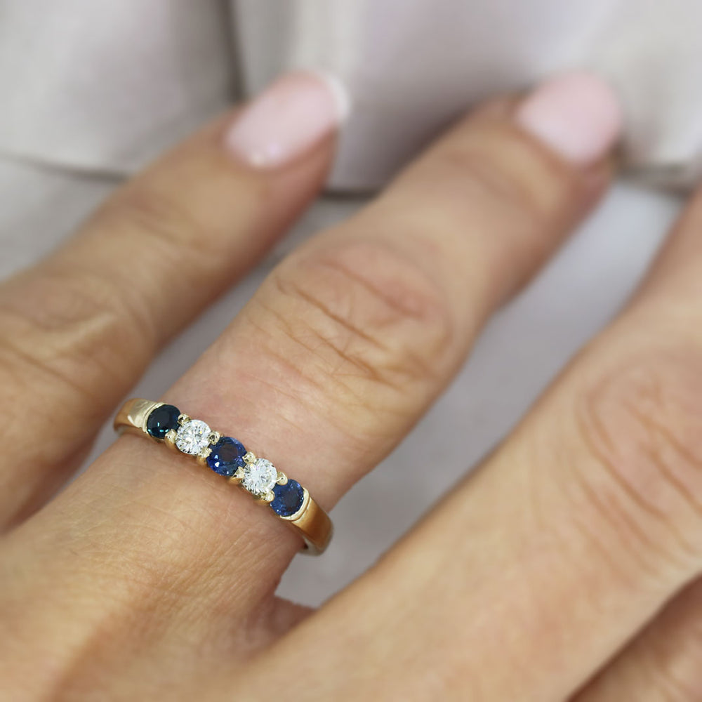 9ct Yellow Gold Sapphire & Diamond 5 Stone Ring