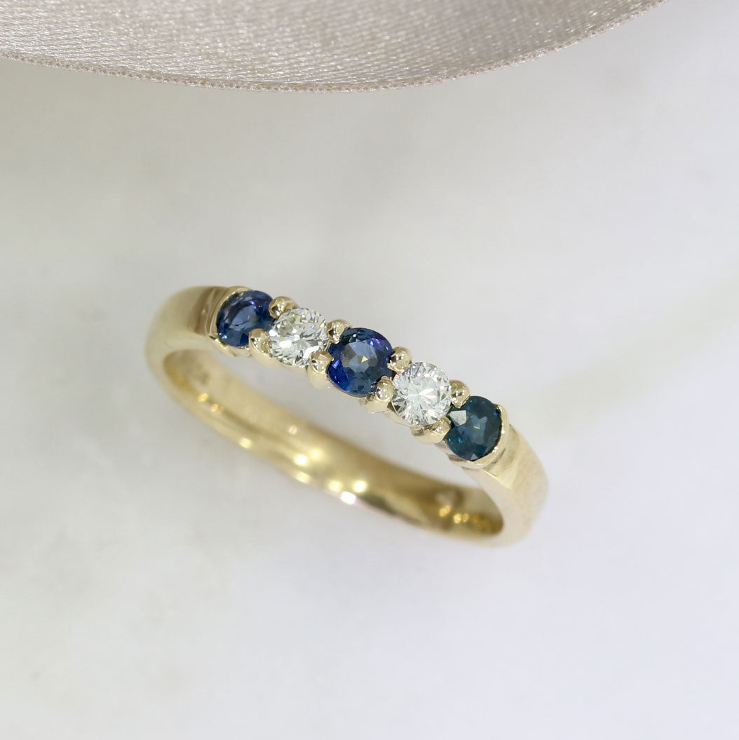 9ct Yellow Gold Sapphire & Diamond 5 Stone Ring