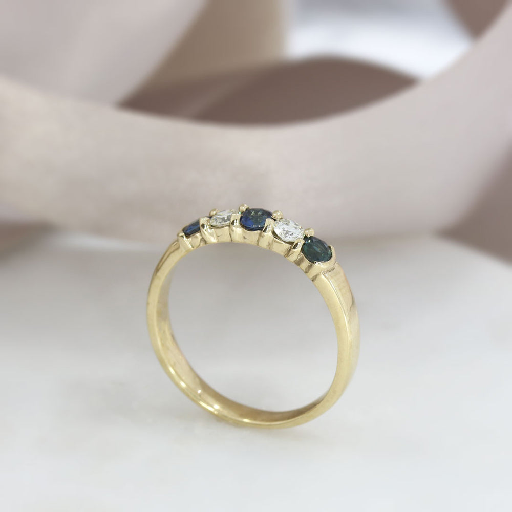 9ct Yellow Gold Sapphire & Diamond 5 Stone Ring