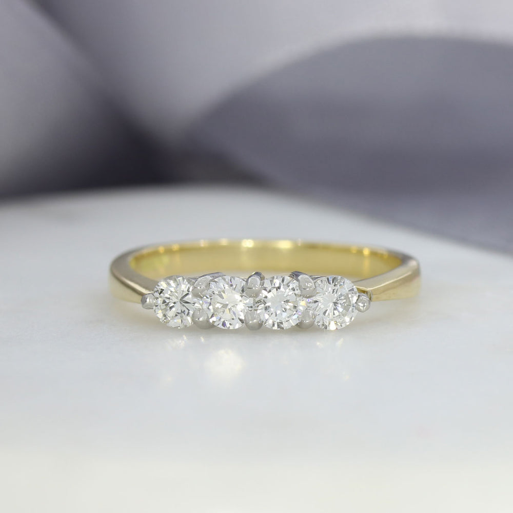18ct Gold & Platinum 4 Stone Diamond Ring 0.61ct