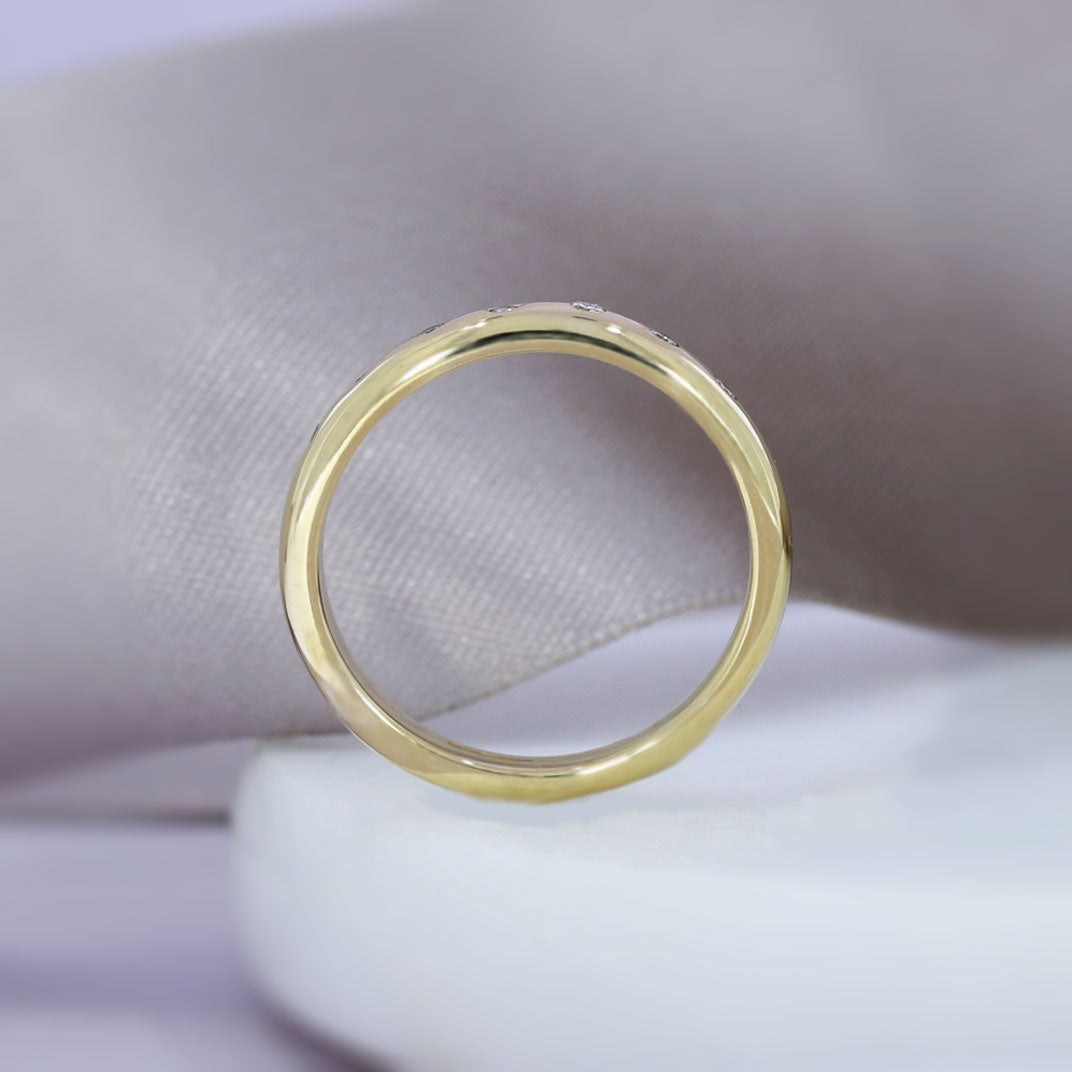 9ct Yellow Gold Narrow Ring with Roman Set Diamonds