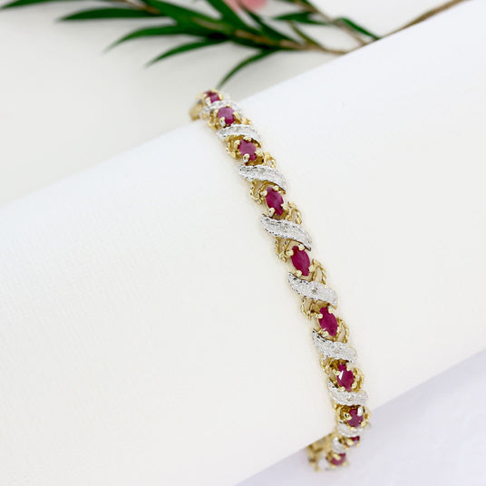 Pre-Owned 9ct Yellow Gold Ruby & Pave Set Diamond Chip Bracelet